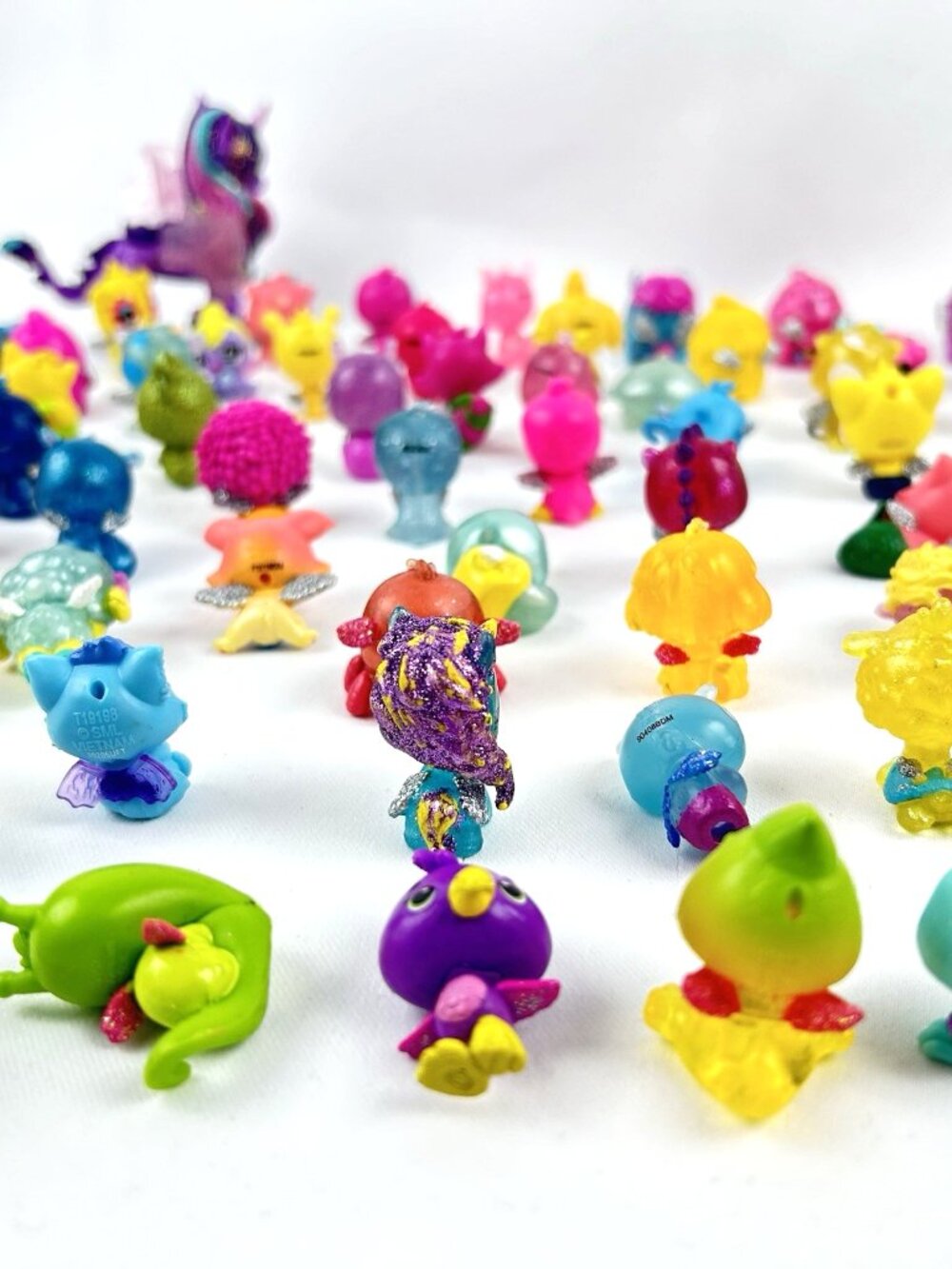 Hatchimals Colleggtibles Large Lot Figures + Unicornix Glide - Picture 7 of 16